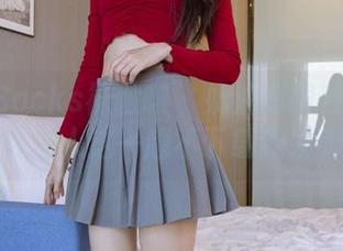 BoBoSocks袜啵啵 – 奶油高跟鞋写真集:老婆大人这一趟不下载我发脾气呦