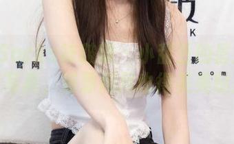BoBoSocks袜啵啵 – 小甜豆的匡威帆布鞋写真,资源用尽也得美美哒!