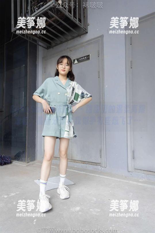 BoBoSocks袜啵啵-甜甜圈 BoBoSocks袜啵啵 - 甜甜圈的温柔高跟凉鞋,最新分享后我似乎有些想飞了…