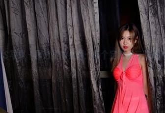 PANS写真 – 图片里的小颖:每个定制都有隐藏的剧情