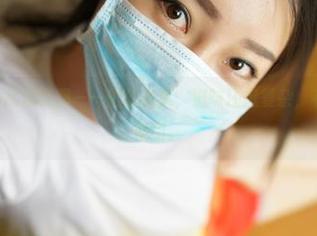 ROSI推出的高清套图——蕾丝底裤,滋味还挺复杂,有种很微妙的吸引。