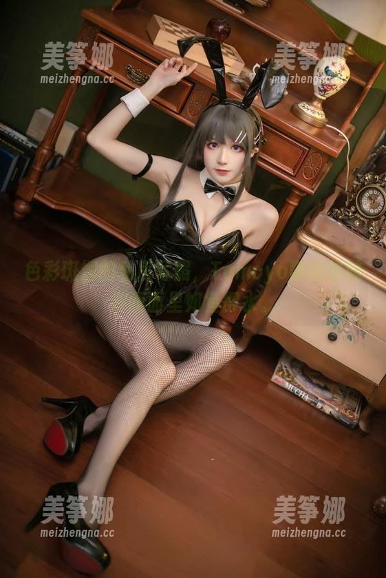 Tomoyo酱 色彩斑斓的私房写照,Tomoyo酱的妹妹在画面里如鱼得水。