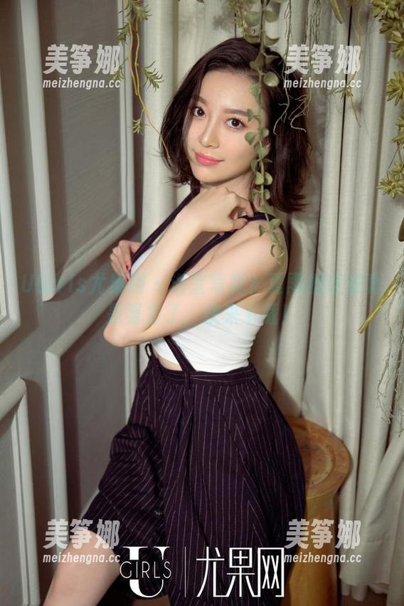 UGirls尤果网-夏雨桐 UGirls尤果网 - 浴室写真?夏雨桐这波真是努力了,快来下载!