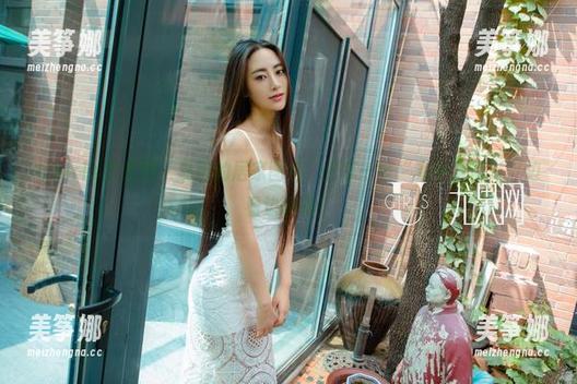 UGirls尤果网-易阳 UGirls尤果网 - 易阳的居家图包,分享一些“家中日常”,边看边嘀咕!