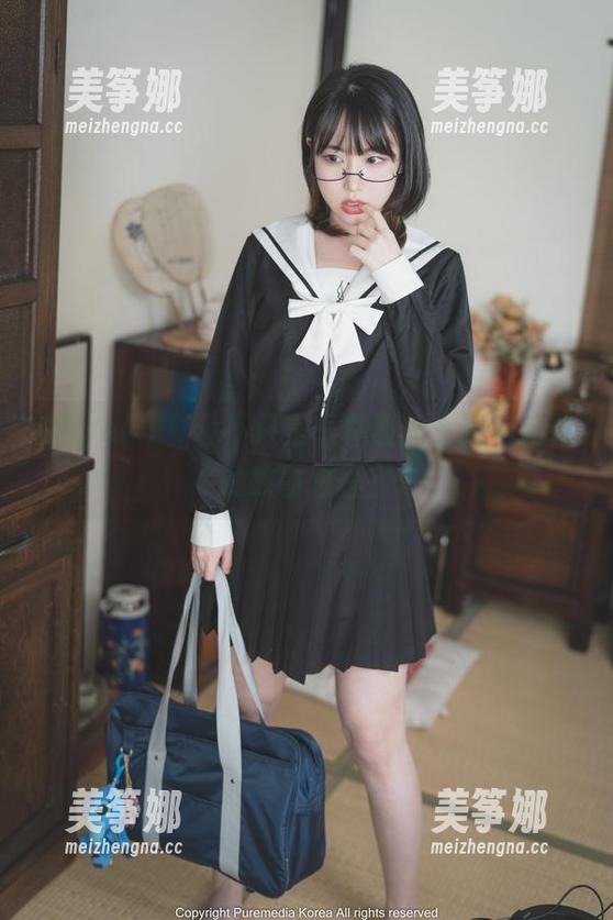 Uhye(이유혜)不只是一件蕾丝，还有反转的故事进程？