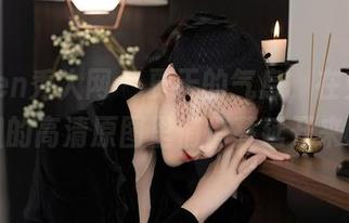 Xiuren秀人网 – 夏天的气息,在史雨姐姐的高清原图里悄悄蔓延开来。