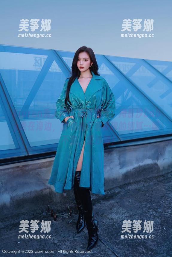 Xiuren秀人网-周慕汐baby Xiuren秀人网 - 精选图片:周慕汐baby走在海边,波浪拍打着墓碑的细腻…呃,不对,是沙滩!