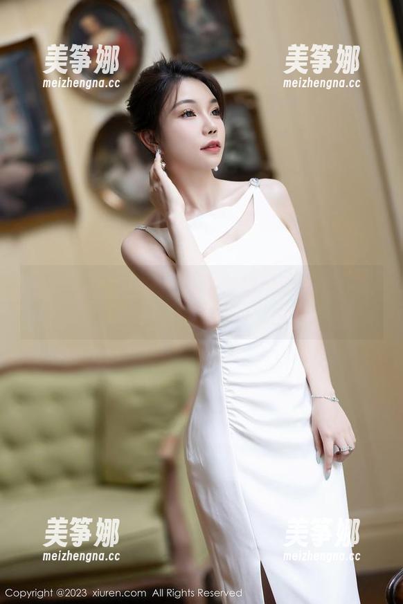 Xiuren秀人网-林幼一 Xiuren秀人网 - 看看林幼一的毛衣:难道图包里也藏着她的氛围感?
