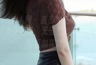 Xiuren秀人网 – 直击心底的艾栗栗栗栗栗栗吖女仆画面，无圣光的真实感让我反而更加喜欢。