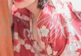 悠闲的夏日午后，Yoko宅夏的四人彼女高清美图，轻松随意又带点小悬念