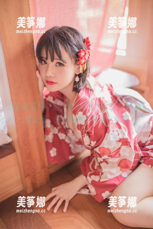 Yoko宅夏 悠闲的夏日午后,Yoko宅夏的四人彼女高清美图,轻松随意又带点小悬念