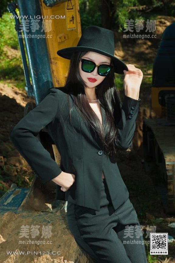 丽柜-vicky 丽柜 - Vicky的瑜伽写真,这姿势我也想试试,但别问我敢不敢