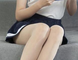 丽柜 – 兔子+眼镜=下载后俺也去用作桌面背景般的惊艳。