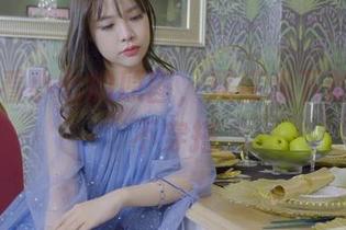 丽柜 – 看小七的原图，死库水下的随性与不穿搭