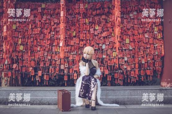 乖乖衣宝 乖乖衣宝的95式玉玲珑图包,这种小诱惑完全是致命一击嘛!