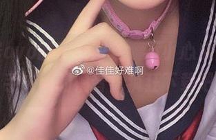 佳佳酱ovo的美足图集,不小心成为“脚”手夫人的福音!疯狂下载吧!