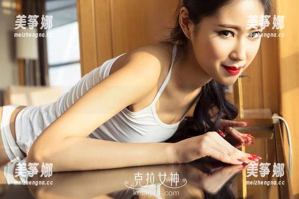 克拉女神-宋智珍 克拉女神 - 宋智珍这套黑色写真,难道不怕沉闷得让人生厌吗?
