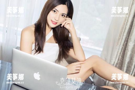 克拉女神-小芹 克拉女神 - 裸足的乐趣,小芹福利图集带你“脚”感未来!