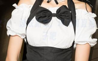 克拉女神 – 泳衣新款,玮儿简直是水中仙子吧