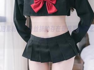 兔玩映画:私拍素材中,白丝袜的存在是想要的思念,还是无意的迷惑?