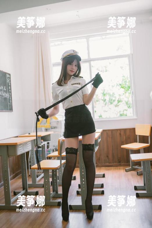 千反田鹿子 校服不知怎么就成了千反田鹿子的全套图集,大家在脑补些什么?