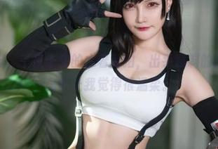 原图直出，千夜未来的水着私拍，出乎意料的接地气，居然让我觉得很温柔。