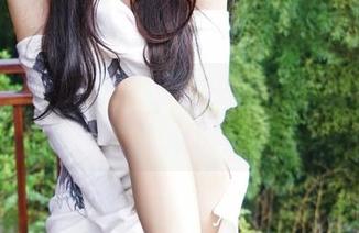 嗲囡囡 – 一本正经的秘书,竟然如此不正经——沐娜娜的写真合集