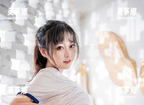 奇行家狗崽 奇行家狗崽的红丝绒旗袍合集:太迷人了,得小心心脏