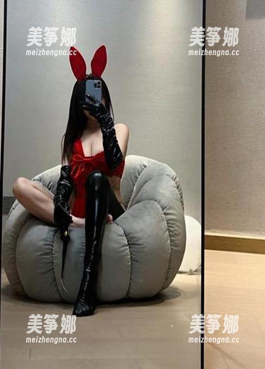 奔跑的晶骡儿 微密圈 - 奔跑的晶骡儿的透明精选,仿佛是在读一封看不见字的信。