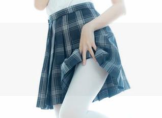 少女秩序 – 小鱼的粉色肚兜——让你低调而不失个性,就像一条“沉静的鱼”!(原图图片)