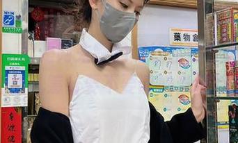 微密圈 – 就是阿朱啊的婚纱私拍合集，得想想婚礼筹备要不要请她当模特？