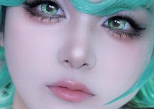 幼爱youmeko的“居家”画像:就算在家也要照样美丽