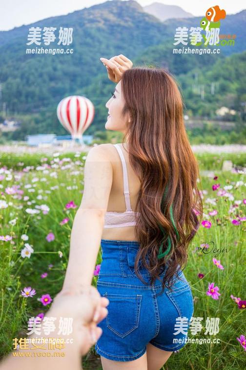 推女神-绮里嘉 推女神 - 图集:绮里嘉的高跟鞋系列,走着走着就陷入了鞋子与自信的争斗!