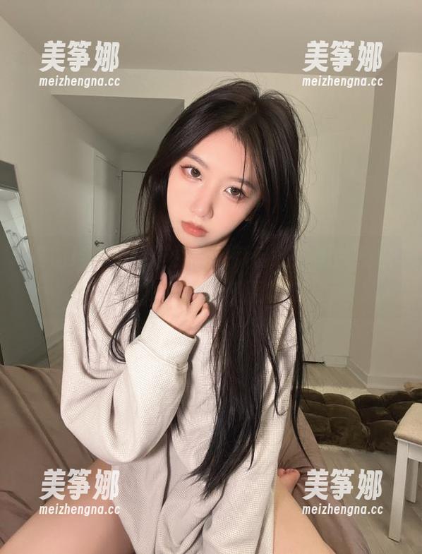 果咩酱w 海边玛修,果咩酱w的新自拍,图片差点让我以为我在度假!
