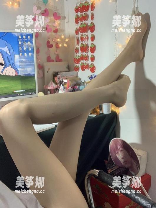 桃脱了 微密圈 - 职业装大解锁:桃脱了在线呈现,高清镜头下的另一面。