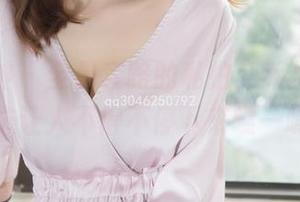 梦丝女神 – 全是套路的私拍,乔儿和她的网袜让人不得不停下来瞧一瞧。