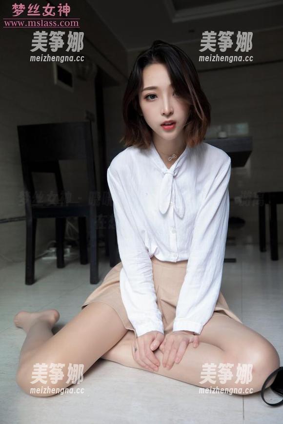 梦丝女神-晓晓 梦丝女神 - 晓晓这套浴室高清套图,游离在想象的边缘。