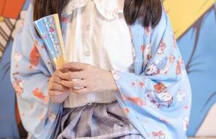 森萝财团 – 小梓的比基尼美图合集,居然让我心里小鹿乱撞。
