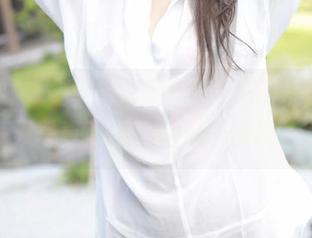 模范学院 – 挥汗如雨?不,是南晓梦的夏天写真更新,让你一解闷!