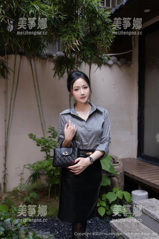 秀人网-Lavinia肉肉 秀人网 - 有Lavinia肉肉的黑白美图等你下载,哈哈,我只想说一声,太期待了!