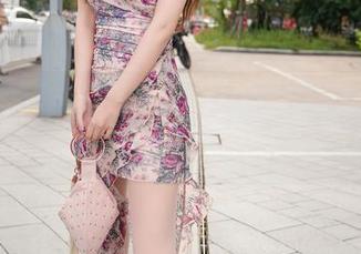 秀人网 – 校服写真集更新，UU酱调调的放飞自我。