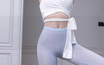 秀人网 – Zoe柚柚穿水手服，原图合集，看得我差点想报名看海洋课。