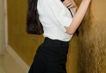秀人网 – 姐姐要放大招啦!大美妞儿送你免费的美图资源!