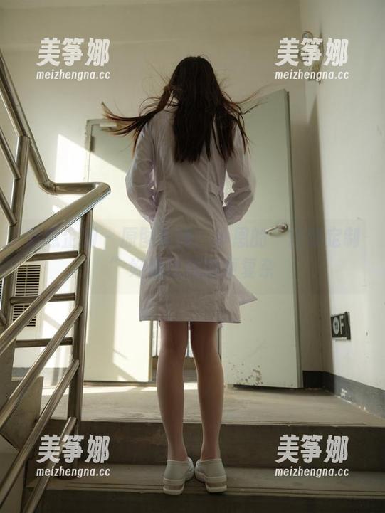 紧急企划-小恩 紧急企划 - 原图实锤:小恩的“内部定制”好像比想的更复杂