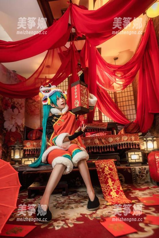绮太郎kitaro 谁说居家不能有仪式感?绮太郎kitaro在美图合集里教你花样穿拖鞋!