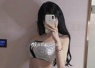 微密圈 – 当脸红Dearie遇上制服,无圣光写真变成欢乐大派对!