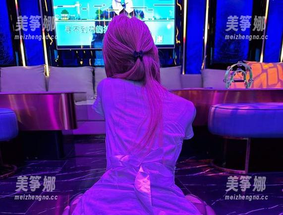 脸红Dearie 微密圈 - 免费获取!脸红Dearie的白色滴子,不看会后悔的美图!