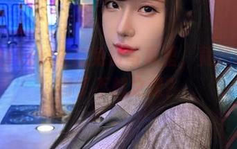 腐团儿Ikaros在免费写真里,竟然和棉袜有了不解之缘?