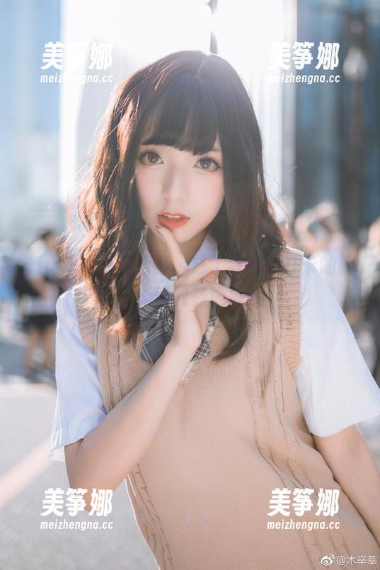 舞小喵 舞小喵的长腿合集,成了我日常打卡的新宠,无可救药地沉迷。