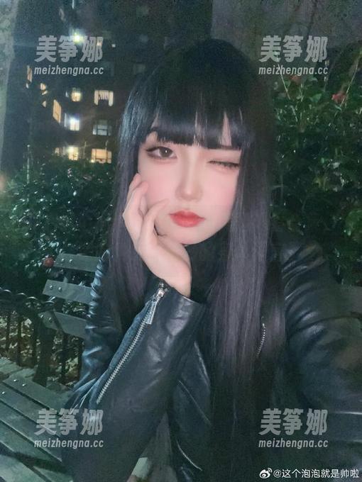这个泡泡就是逊啦 开启这个泡泡就是逊啦的美腿观看合集,合适的角度,巧妙的身体语言。